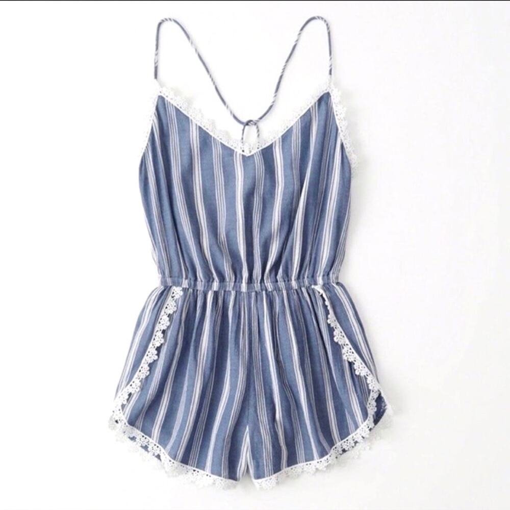 Abercrombie & Fitch Beachy Romper